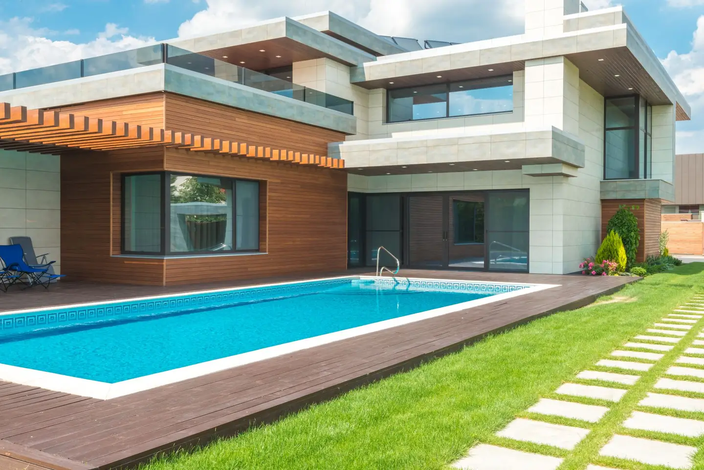 Swimming pool builders serving Uralla, NSW